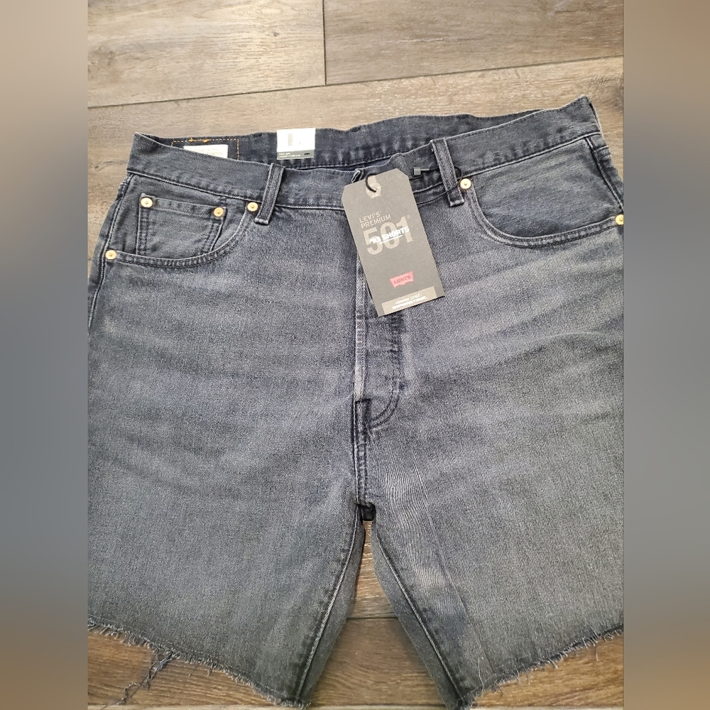 Men's jean shorts